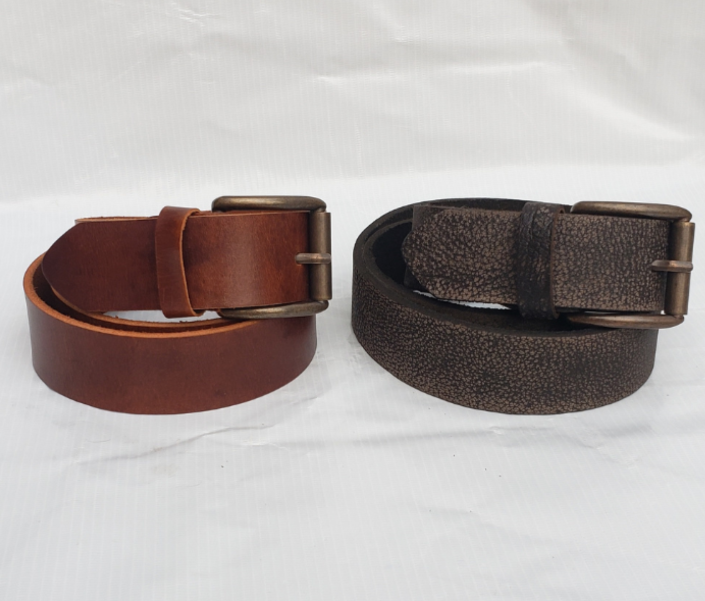 CLASSIC CHOCO BUFFALO JEANS LEATHER BELT IN BRASS SERIES